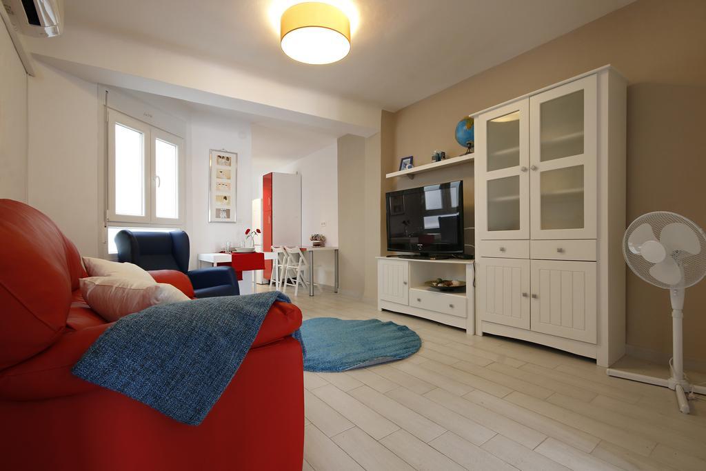 Apartment Capuchinos Málaga Chambre photo